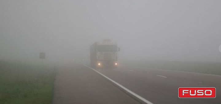 tips manejar camion en la niebla