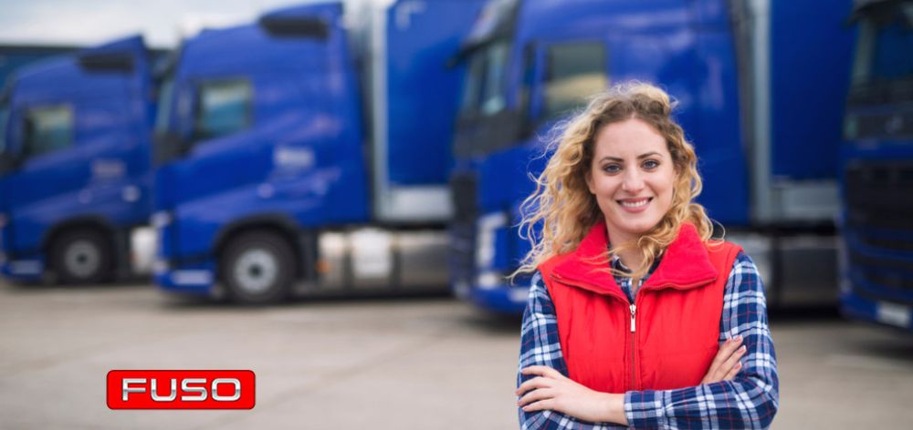 Mujeres en el transporte: ¿Por qué deberías elegir la conducción de camiones como carrera?
