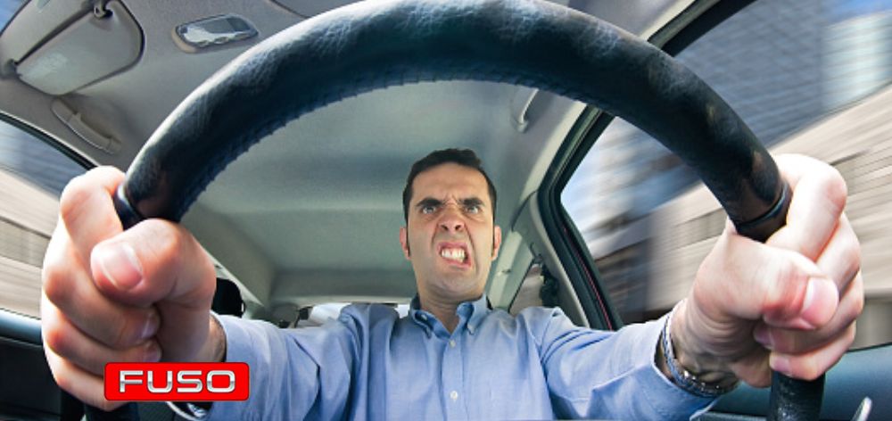 Qué es la conducción agresiva y cómo evitarla