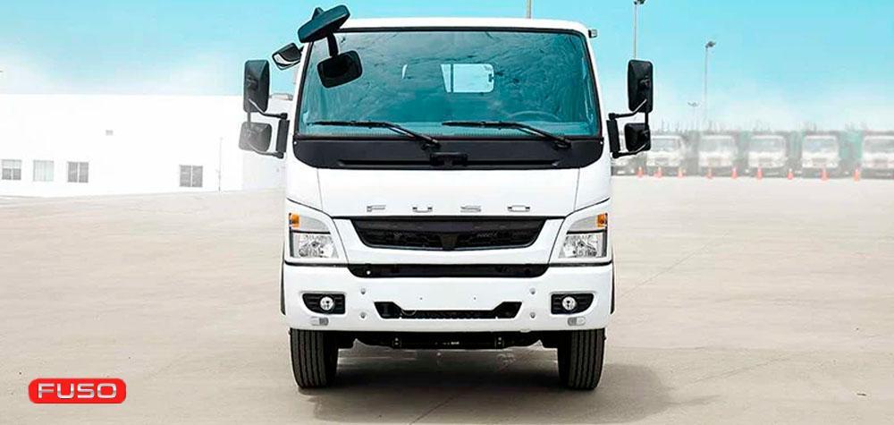 camion fuso para tu negocio parte delantera